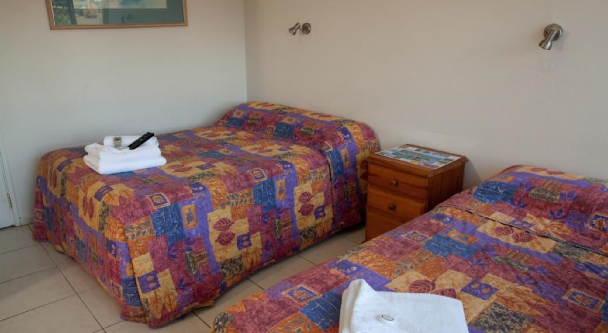 Strand Motel Townsville Esterno foto