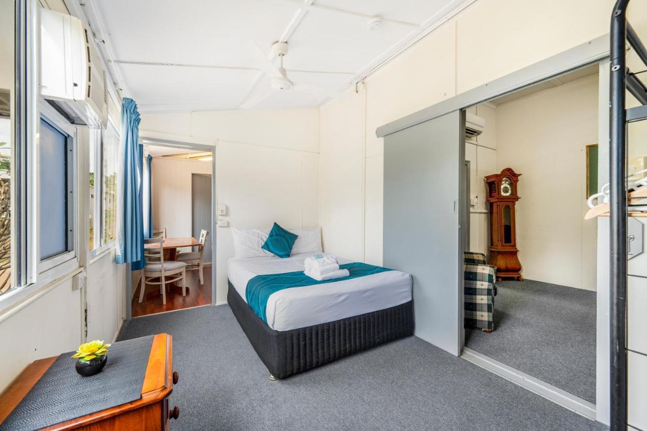 Strand Motel Townsville Esterno foto