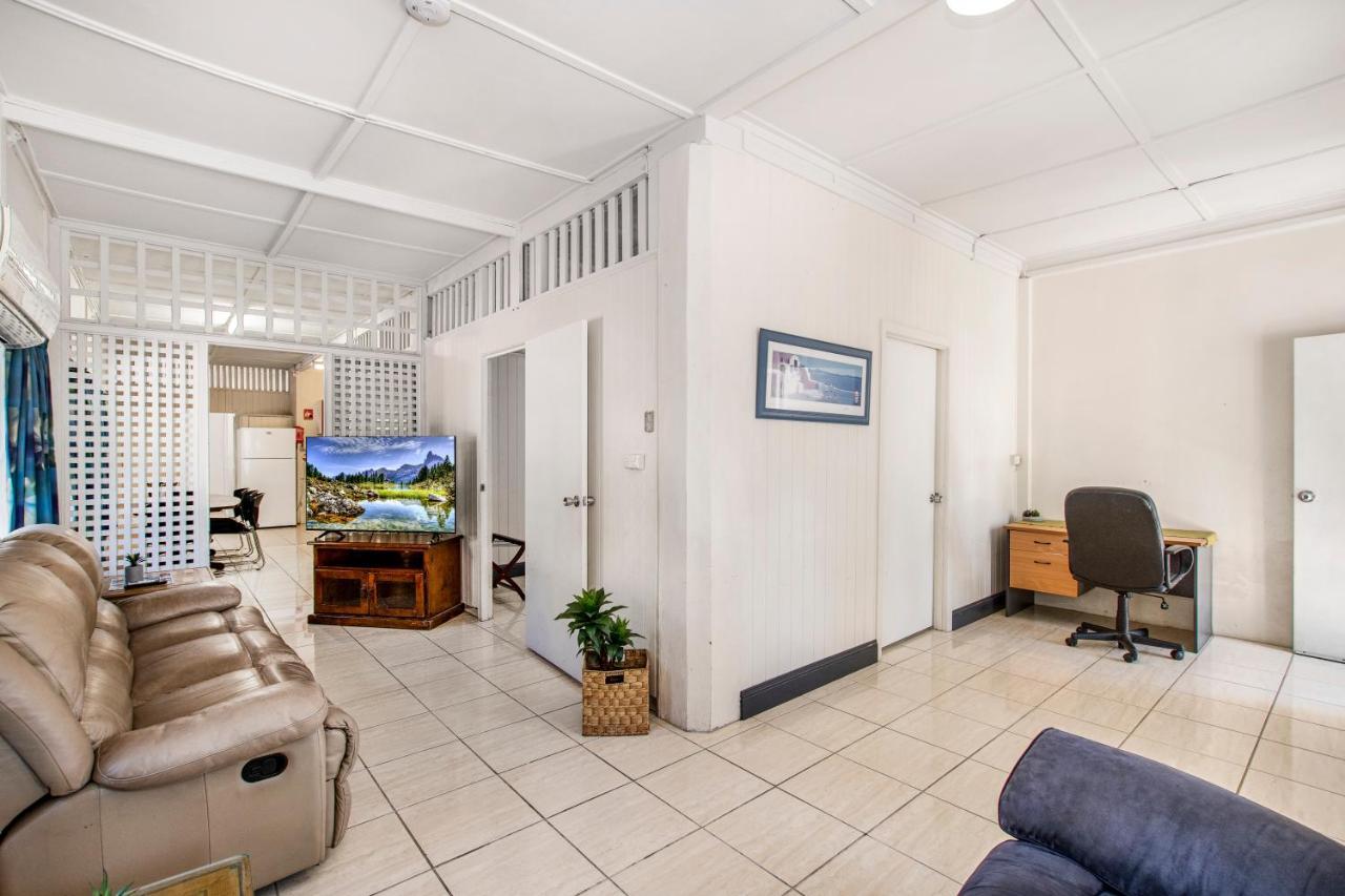 Strand Motel Townsville Esterno foto